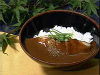 熟カレーカップ！ 【大賞料理】 煮豚カレー丼