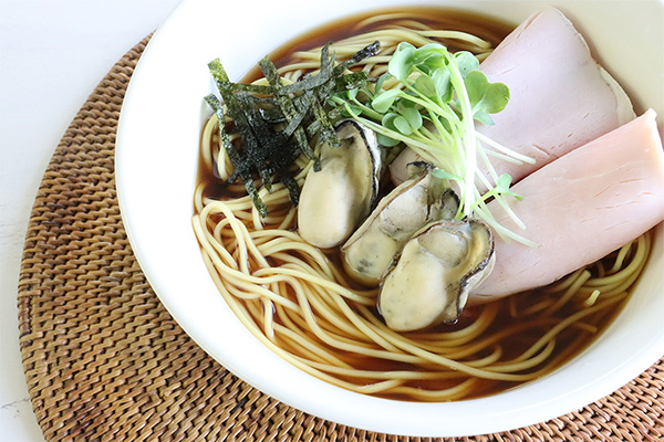 広島県：「瀬戸内麺工房なか川」広島牡蠣醤油ラーメン（4袋セット）