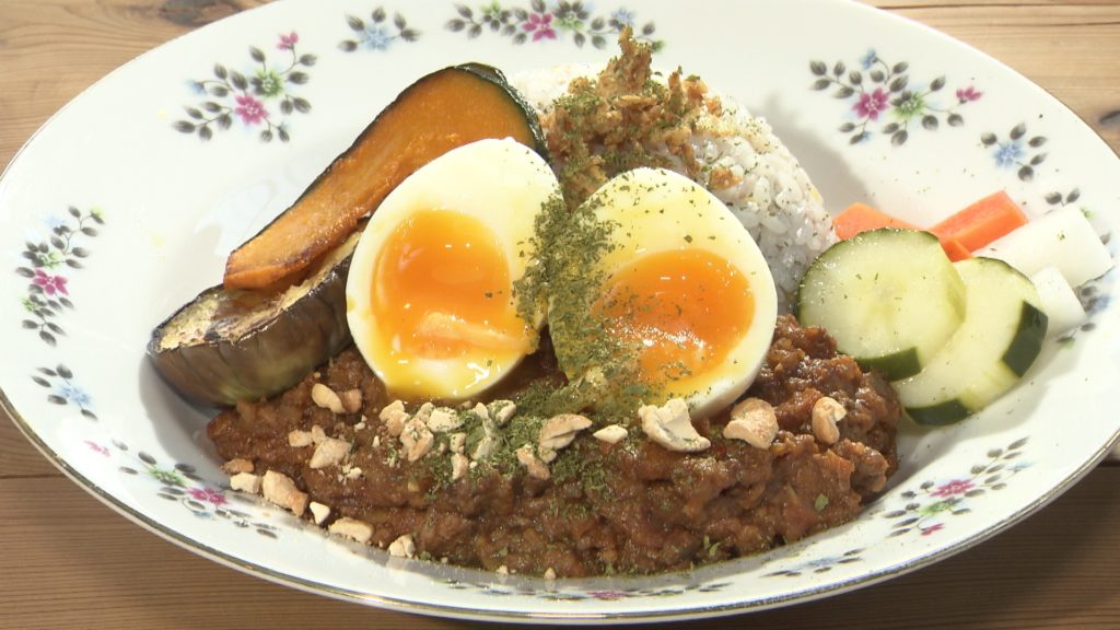 自然の恵みジビエキーマカレーランチ