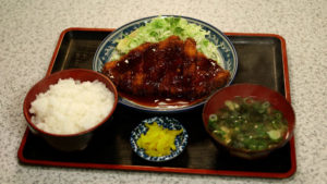 チキンカツ定食