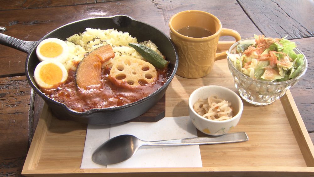 焼きバタチキカレー